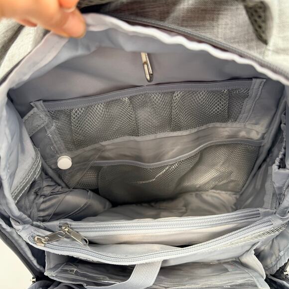 Qulbaby Diaper Bag Backpack Gray with Changing Pad Pockets Compartments NEW - Picture 11 of 16
